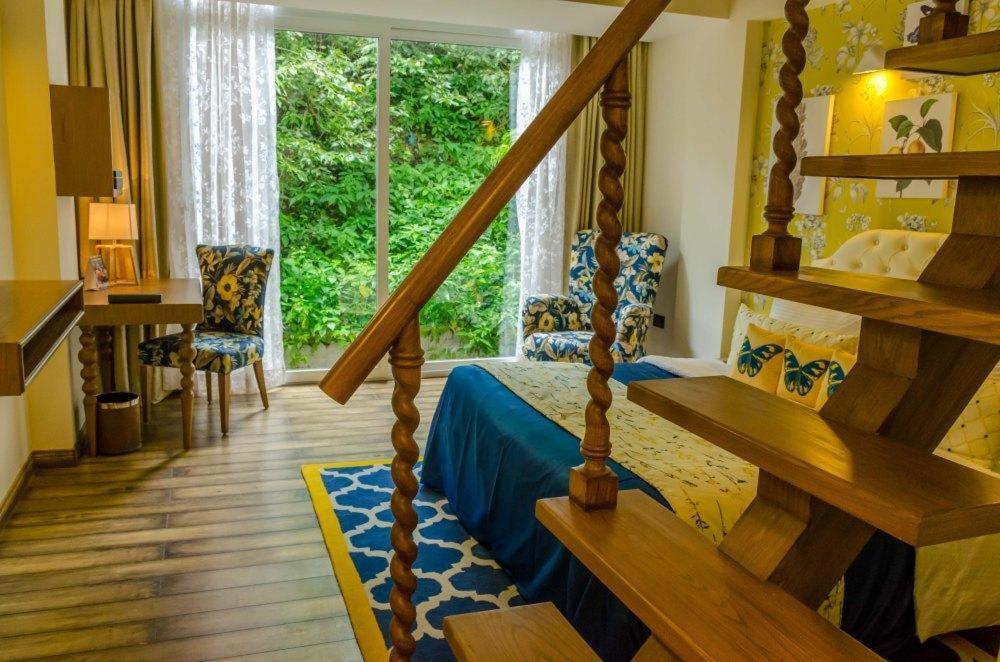 Mosaic Hotel Mussoorie Mallroad Экстерьер фото
